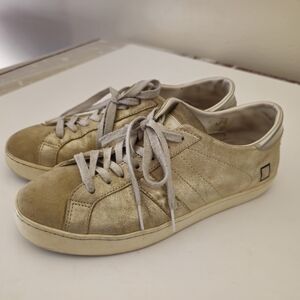 D.A.T.E Gold Leather Sneakers Women 8.5 Men 7  Casual 36 Hill Low Stardust